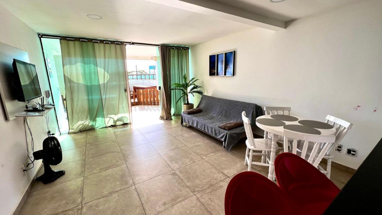 Apartamento com Vista da Piscina